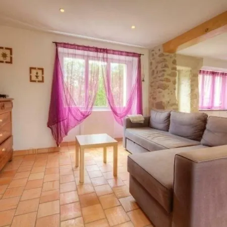 Villa Gite 1 *